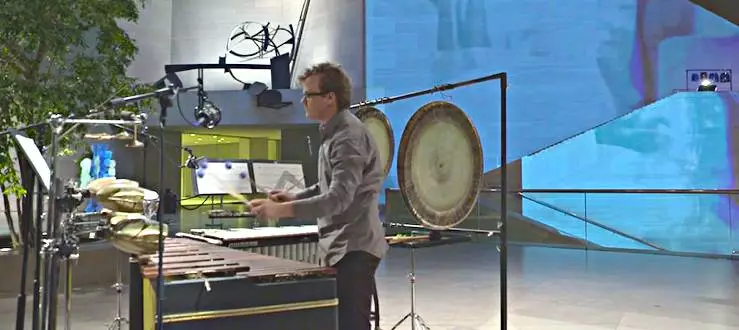 Ross Karre performing Antosca's Habitat at the National Gallery of Art